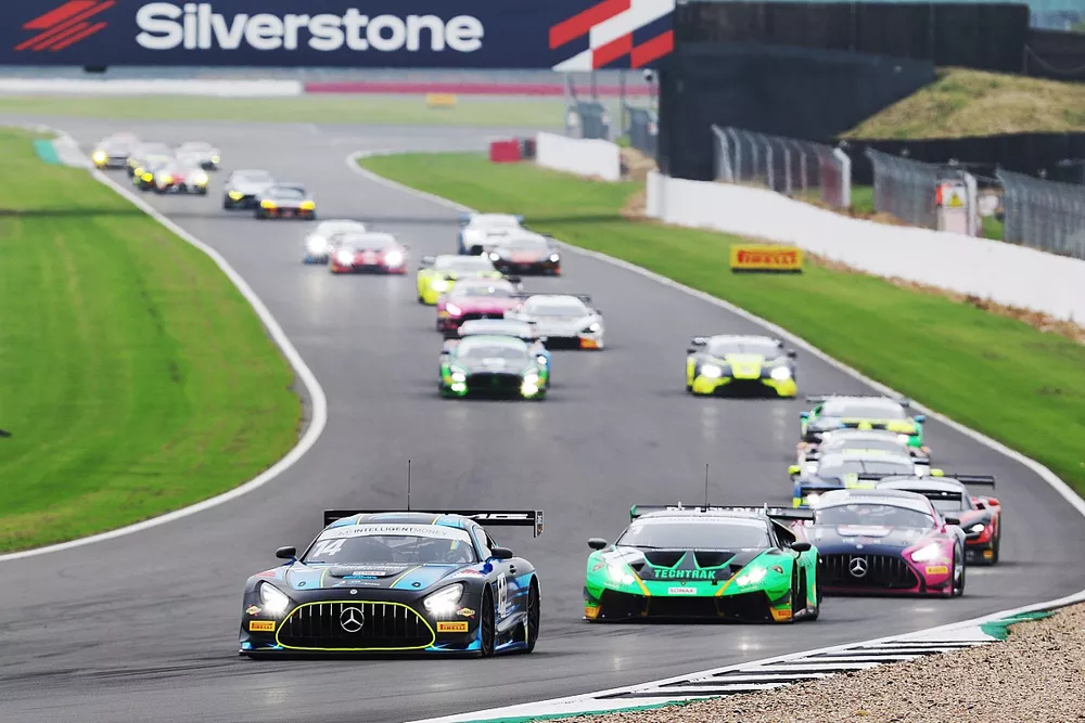 Hunter Abbott, Martin Kodric, 2 Seas Motorsport Mercedes-AMG