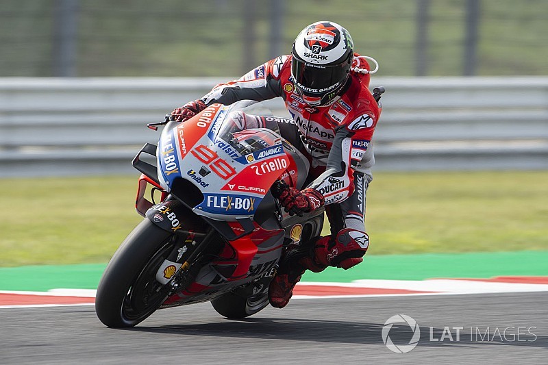 Lorenzóé a pole Misanóban Miller és Vinales előtt - Marquez nagyot bukott!