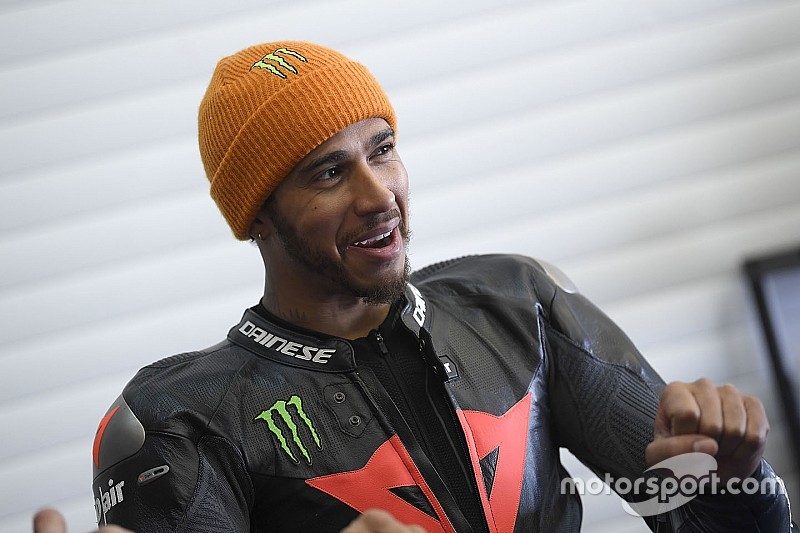 Valentino Rossi lädt Lewis Hamilton ein:
