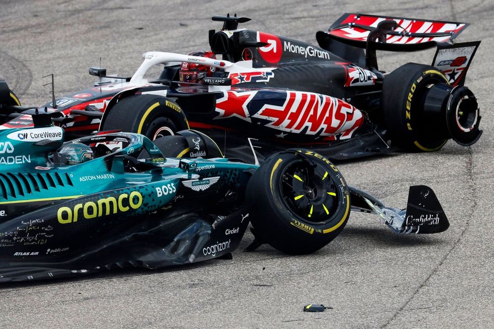 Accidente de Lance Stroll, Aston Martin Racing, y Esteban Ocon, Haas F1 Team