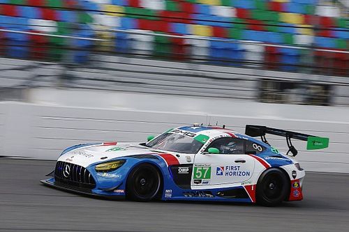 UPDATED: Auer suffers back injury in Rolex 24 practice shunt