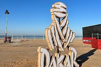 Zamieszanie na dakarowym biwaku