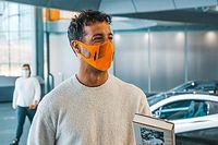 F1: Ricciardo não repetirá aposta de tatuagem na McLaren, mas brinca sobre novo tipo de acordo