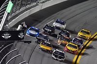 Aric Almirola vence a Christopher Bell en el Duel #1 de Daytona