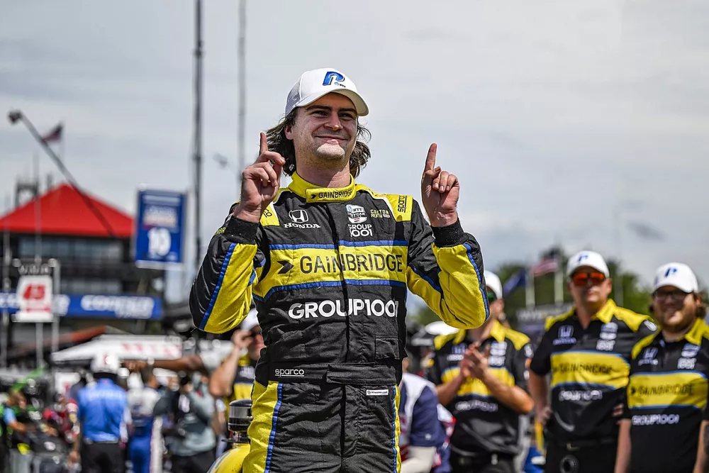 Pole sitter Colton Herta, Andretti Autosport w/ Curb-Agajanian Honda