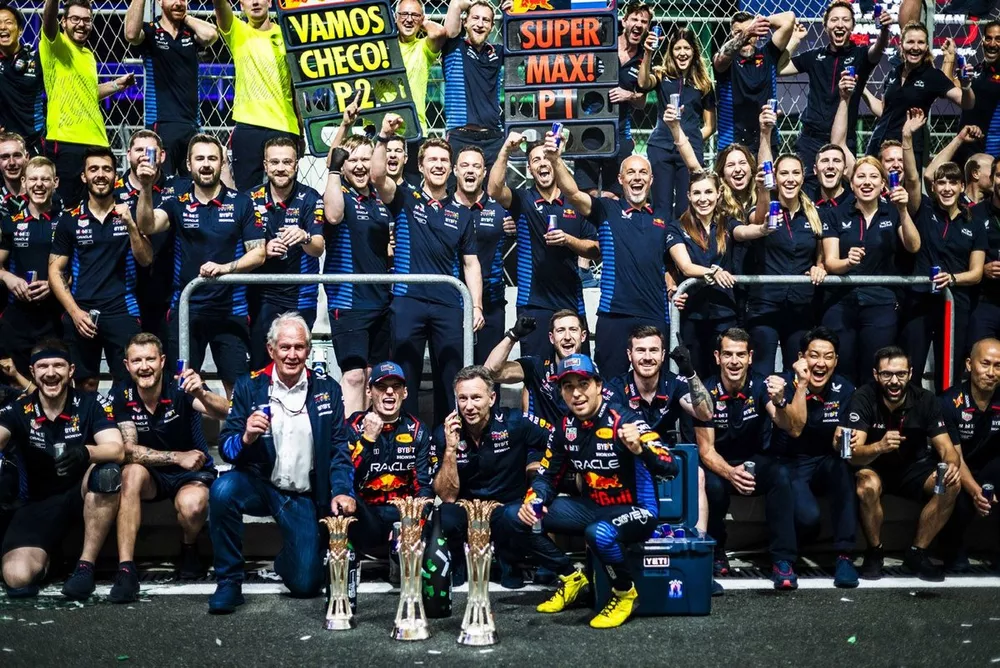 Max Verstappen, Red Bull Racing, Sergio Perez, Red Bull Racing