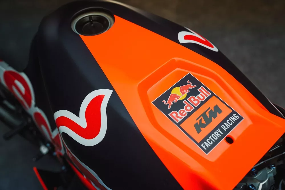 Red Bull KTM RC16