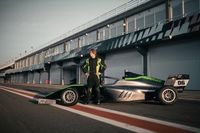 Wiśniewski przymierza się do F4