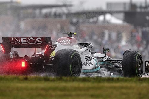 Hamilton califica de "aburrido" su viernes del GP de Japón