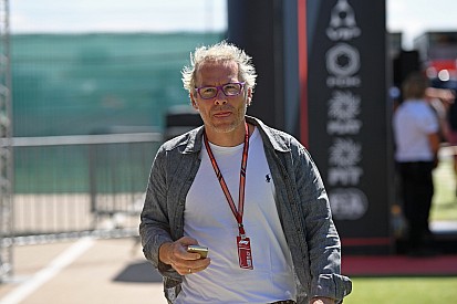 “Ninguém quer ver corridas de carros elétricos”, dispara Villeneuve