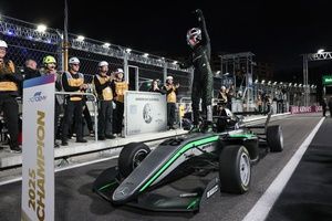 Pin rekent af met Nederlandse Weug en pakt F1 Academy-titel