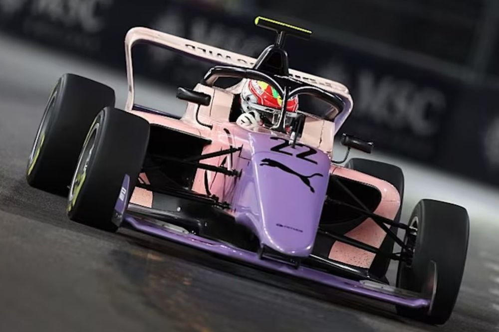 Aurelia Nobels conquista primeiro pódio na F1 Academy