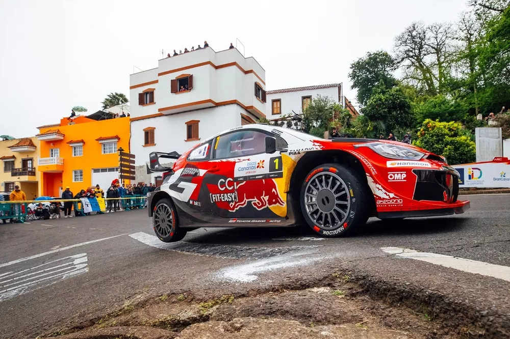 S&eacute;bastien Ogier, Vincent Landais, Toyota Gazoo Racing WRT Toyota GR Yaris Rally1