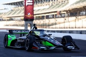Schumacher faz primeiro teste pela IndyCar e crava melhor tempo em sessão