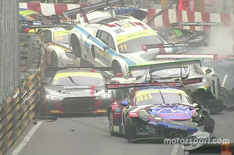 Accidente en la arrancada GT de Macao