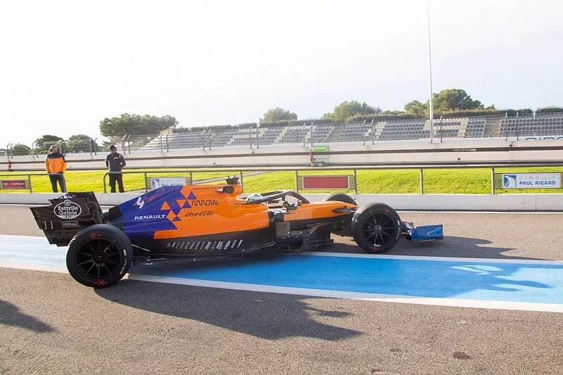 Lando Norris, McLaren con neum&aacute;ticos 2021 de 18 pulgadas