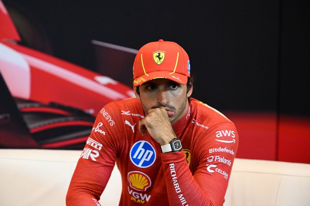 Carlos Sainz, Scuderia Ferrari, tras la clasificaci&oacute;n en sala de prensa