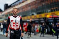 VIDEO: Magnussen provoca bandera roja en la segunda pr&aacute;ctica en Monza por accidente