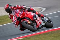 Bagnaia supera a Márquez en la 1º práctica del MotoGP en Assen