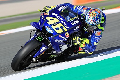 Panne mécanique et 17e place pour Rossi au cours d'une journée galère