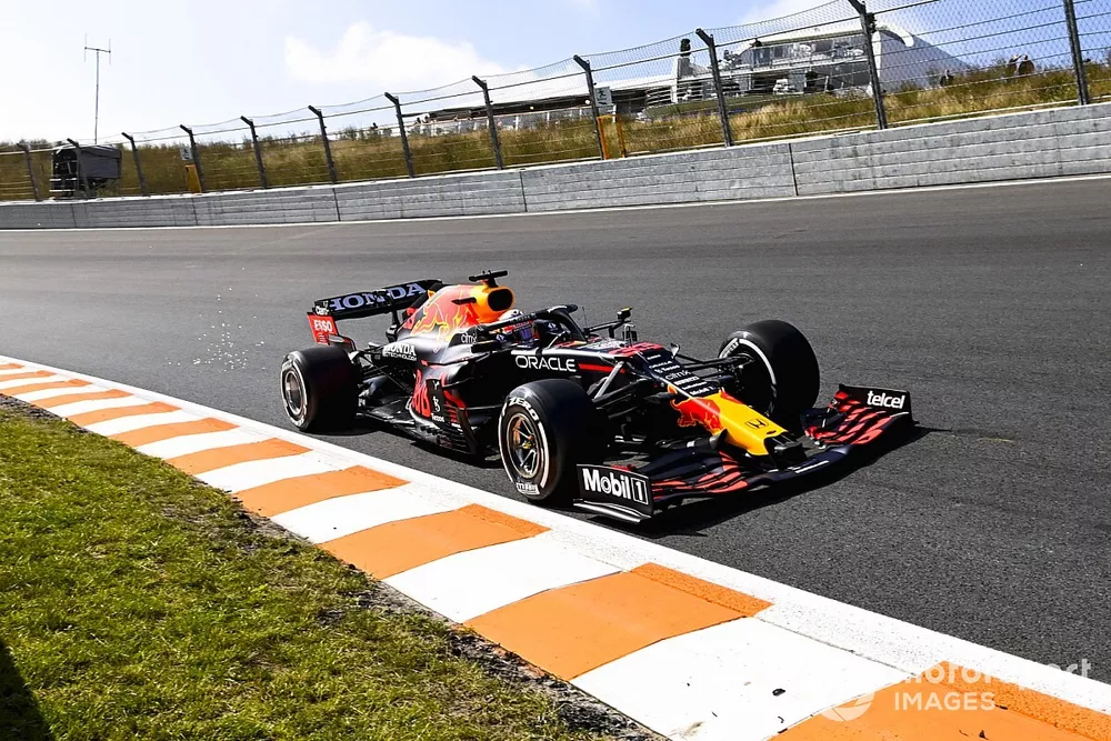 Max Verstappen, Red Bull Racing RB16B