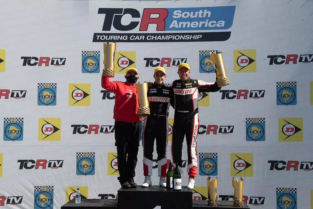 Digo Baptista e Tom Coronel