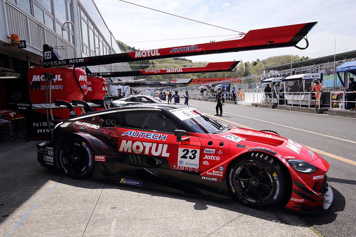 日産GT-R MOTUL AUTECH スーパーGT500 2011岡山テスト 日産GT-R MOTUL AUTECH スーパーGT500 2011岡山テスト - メルカリ