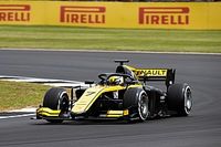 Zhou na pole position