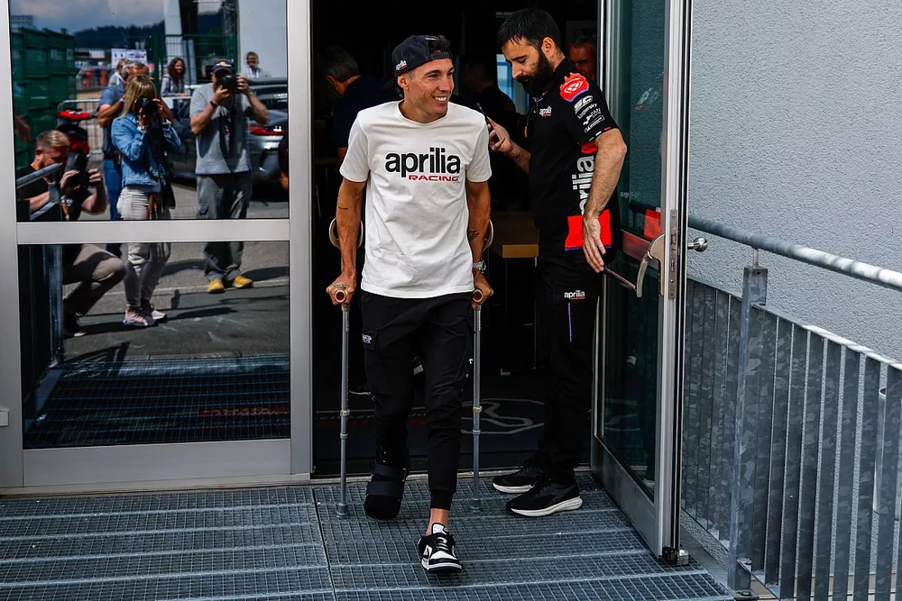 Aleix Espargar&oacute;, Aprilia Racing