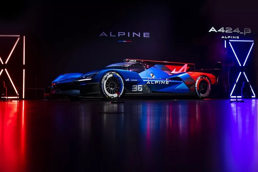 Alpine A424