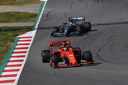 Hamilton: Ferrari may be 0.5s clear of Mercedes