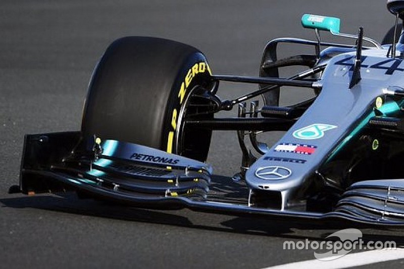 GALERÍA: Lewis Hamilton se estrena en el Mercedes W10