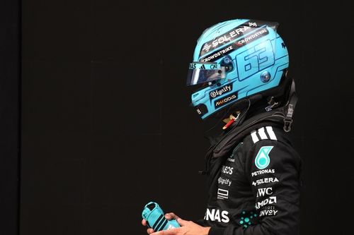 F1 - Russell admite que próprio erro lhe custou a pole: "Perdi três décimos" 