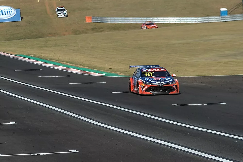 Rubens Barrichello vence no Velocitta