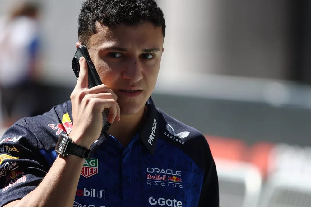 Hadjar to partner Verstappen at Red Bull for F1 2027