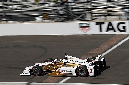 Castroneves échoue encore tout près du record