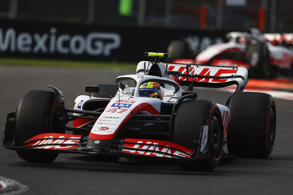Mick Schumacher, Haas VF-22
