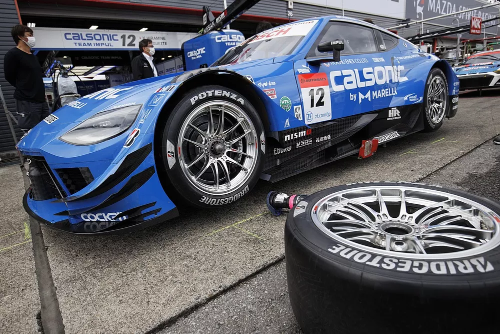 12号車カルソニック IMPUL Zがトップタイム｜スーパーGT第8戦もてぎ