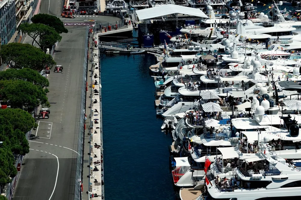 Charles Leclerc, Ferrari, Lewis Hamilton, Ferrari