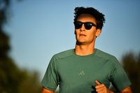 F1: "Entrava por um ouvido e saía pelo outro" - Russell revela como lidou com rumores de saída da Mercedes