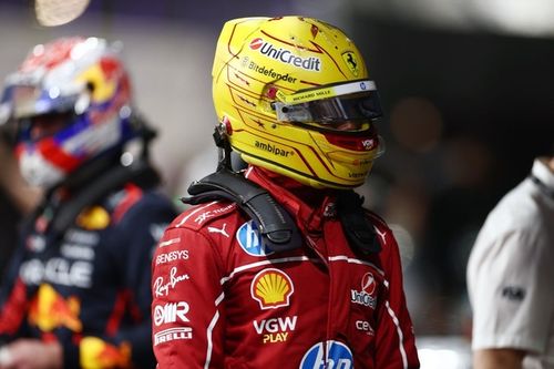 F1: Hamilton diz que está "rezando" para conseguir se conectar com Ferrari