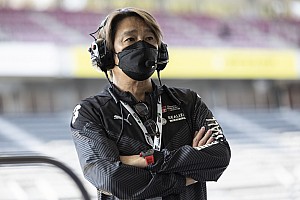 新品Lサイズパッカブルウーブンジャケット kondo racing 近藤真彦 KONDO RACING TEAM 近藤真彦 レプリカ ジャケット - メルカリ
