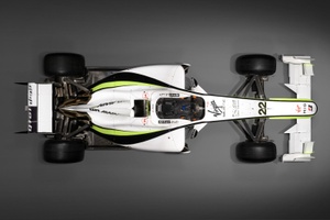 伝説的F1シーズン制したジェンソン・バトン所有のブラウンGP 001が