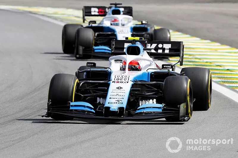 Robert Kubica, Williams FW42, George Russell, Williams Racing FW42