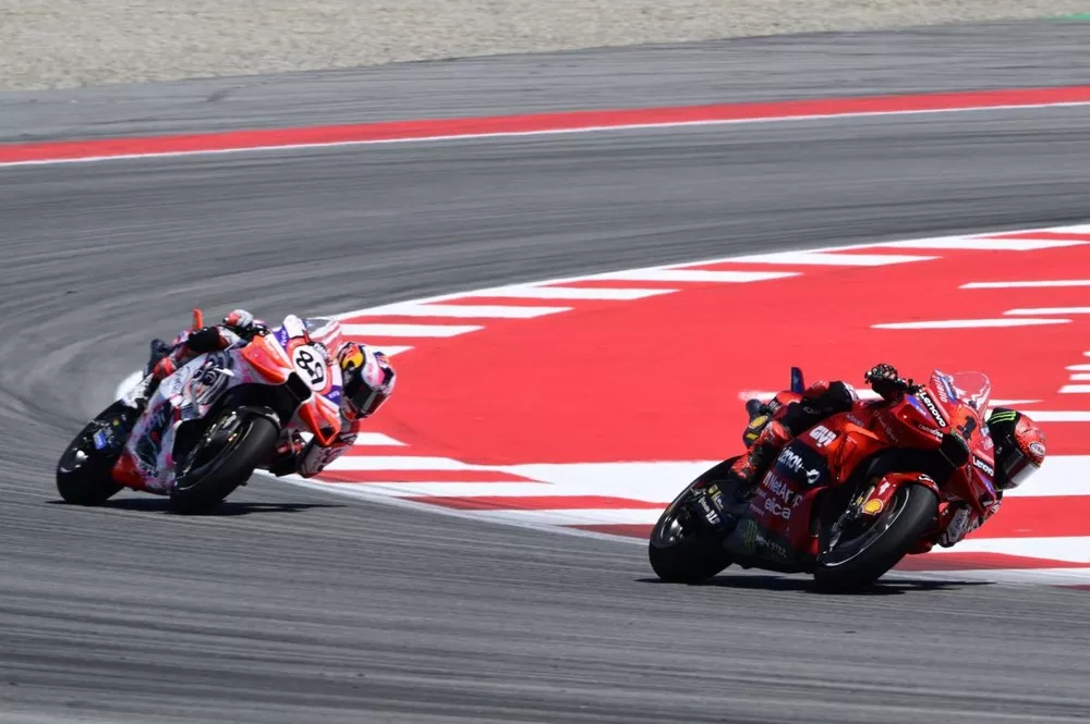 MotoGP in Barcelona: Bagnaia bezwingt Martin, Marquez nach Poker auf P3