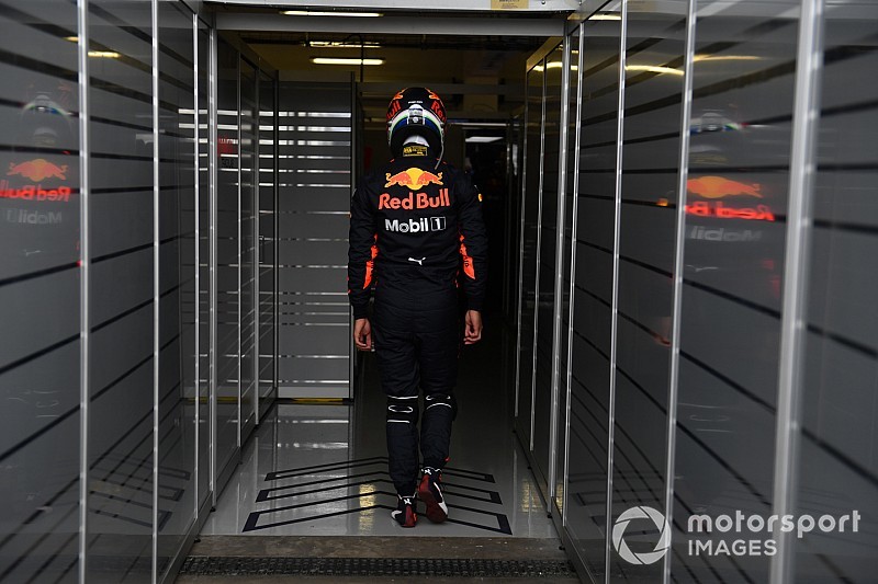 Webber crê que Ricciardo tenha cometido erro saindo da Red Bull