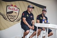 La organización del Dakar acepta las críticas de Loeb y Elena, pero no los compensará 