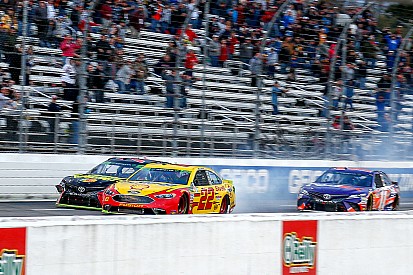 Truex warns Logano: "He ain't winning the damn war"