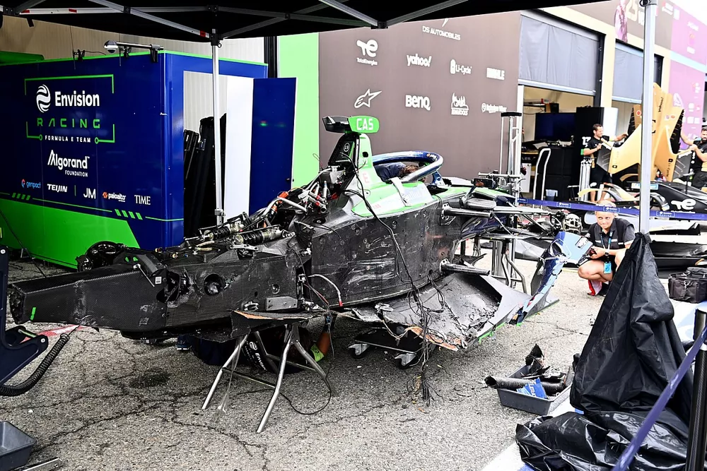 The damaged car of Nick Cassidy, Envision Racing, Audi e-tron FE07, in the garage