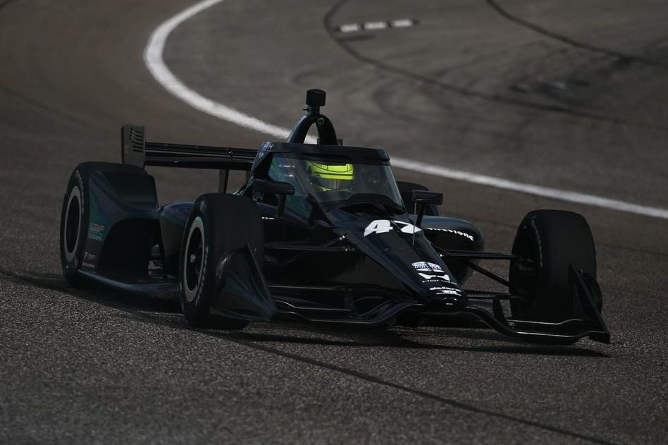 Mick Schumacher a roulé sur ovale : ses premières impressions